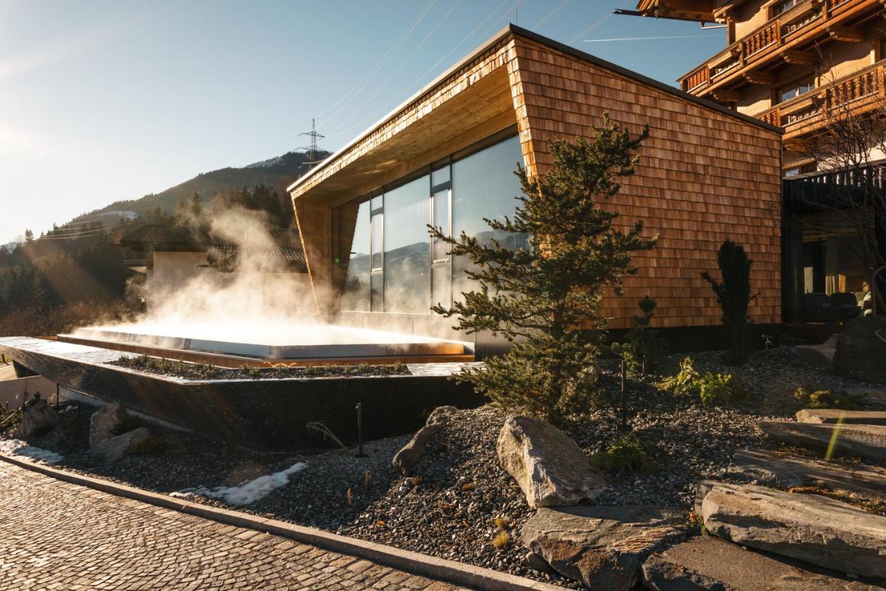 Aster Boutique Hotel & Chalets フューゲンベルク エクステリア 写真