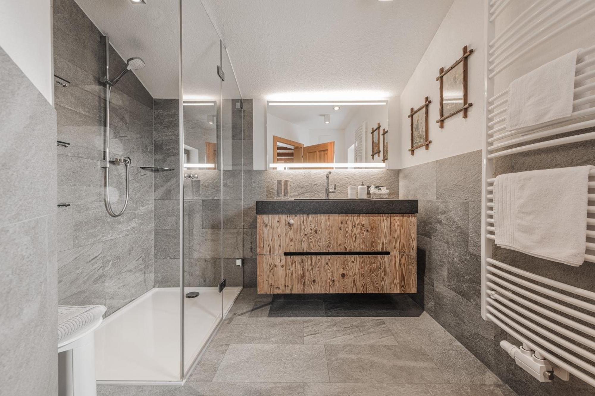 Aster Boutique Hotel & Chalets フューゲンベルク エクステリア 写真
